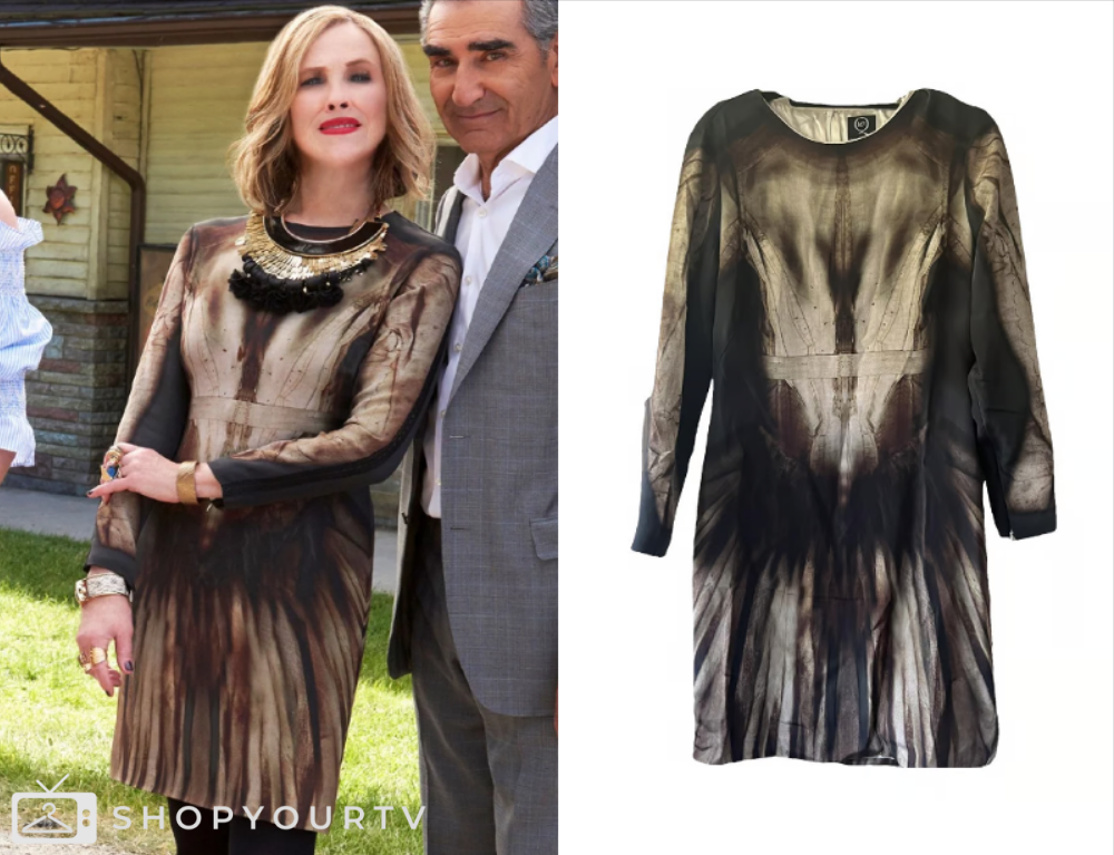 moira rose gold dress My favourite Moira Rose outfits : r/SchittsCreek