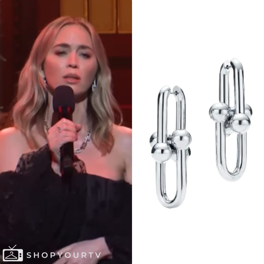 SNL Season 49 Episode 17 Emily s Silver Link Earrings Shop Your TV Snl season 49 episode 17 emily s silver link earrings shop your tv