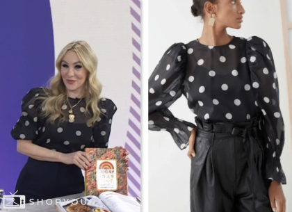 chassie post, the today show, black polka dot top