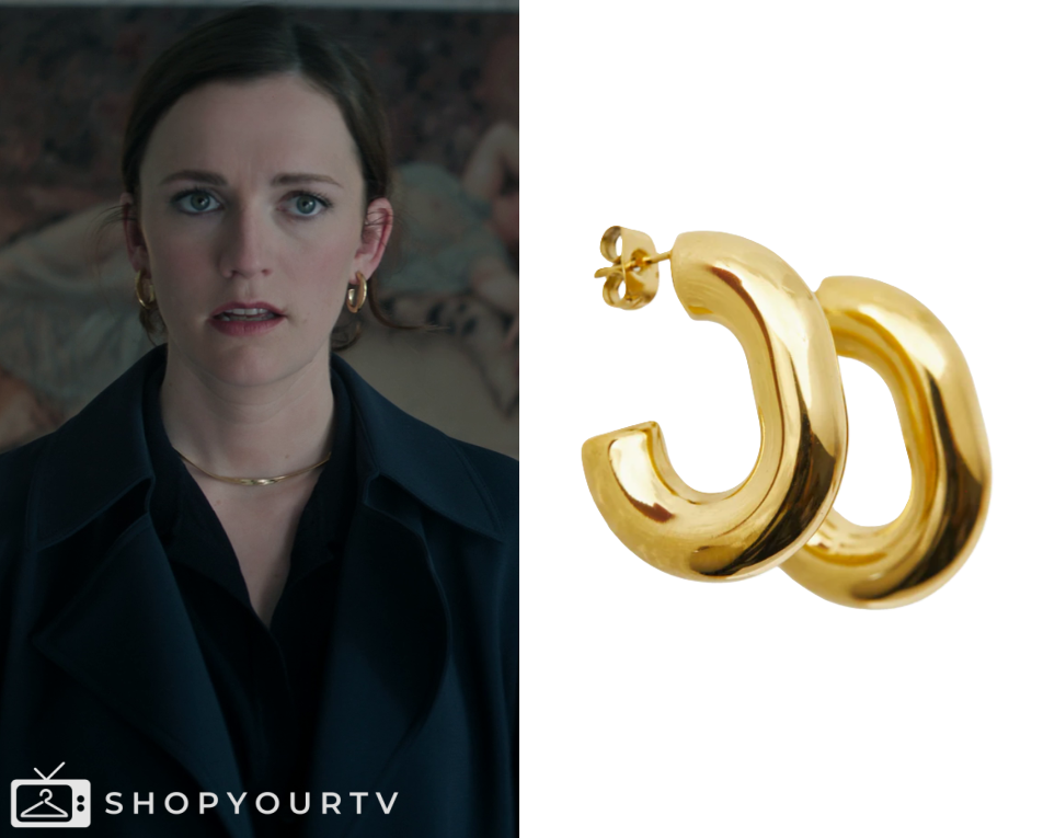 YOU: Season 5 Episode 1/3/5 Kate's Gold Half Hoop Earrings | Shop Your TV