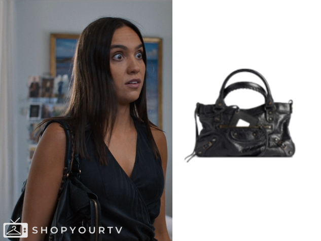 Barracuda Queens: Season 2 Episode 3/4 Amina's Black Bag | Shop Your TV Barracuda Queens: Season 2 Episode 3/4 Amina's Black Bag | Shop Your TV