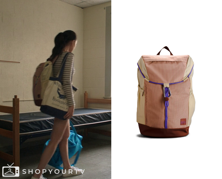 The Summer I Turned Pretty: Season 3 Episode 1 Belly's Pink Backpack ...
