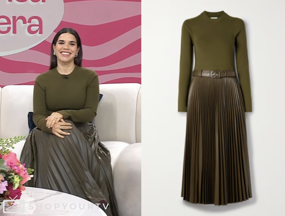 america ferrera green dress Surprise! She's a Bombshell (and You Can be One Too)