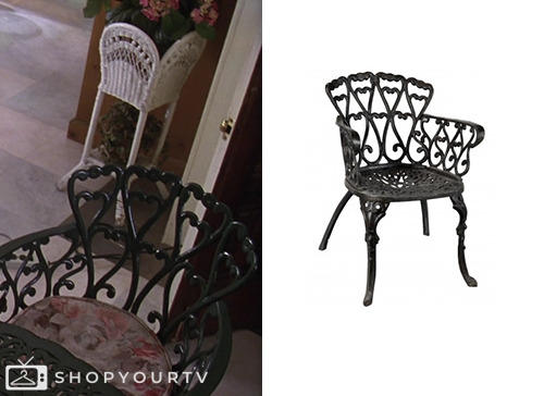 Charmed (1998): Season 4 Episode 17 Manor's Green Chair | Shop Your TV